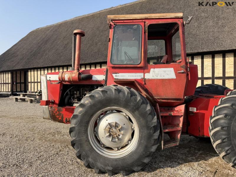 Massey Ferguson 1250 tractor 9