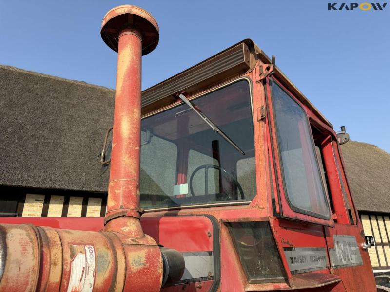 Massey Ferguson 1250 tractor 14
