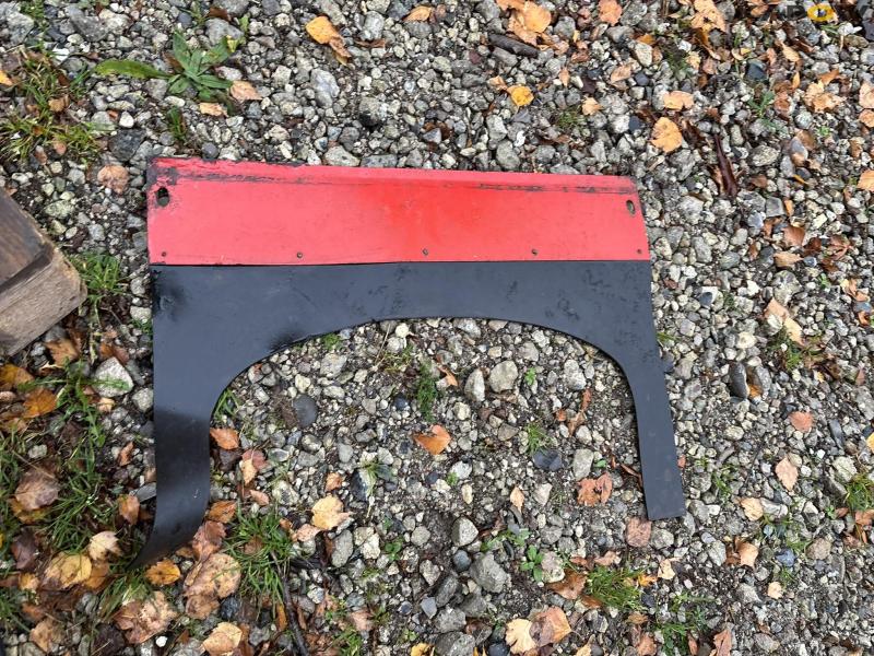 Massey Ferguson 135 doors 11