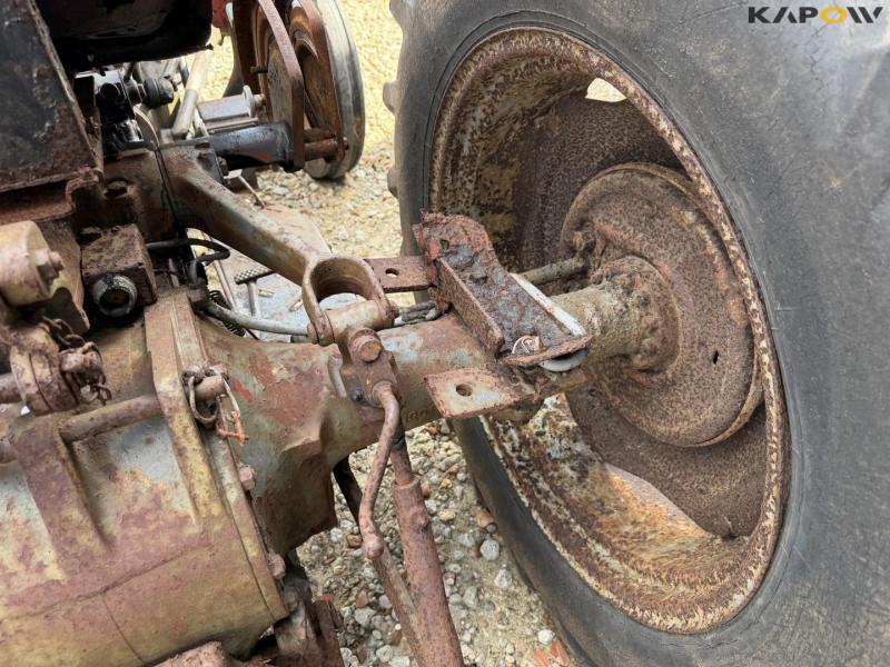 Massey Ferguson 135 Multi Power tractor 34