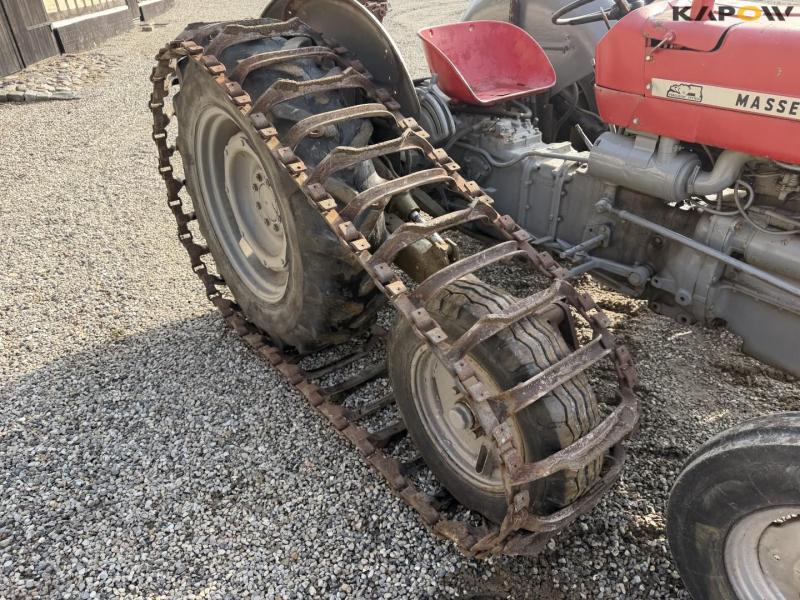 Massey Ferguson 152 tractor 48