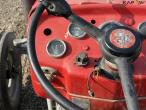 Massey Ferguson 152 tractor 25