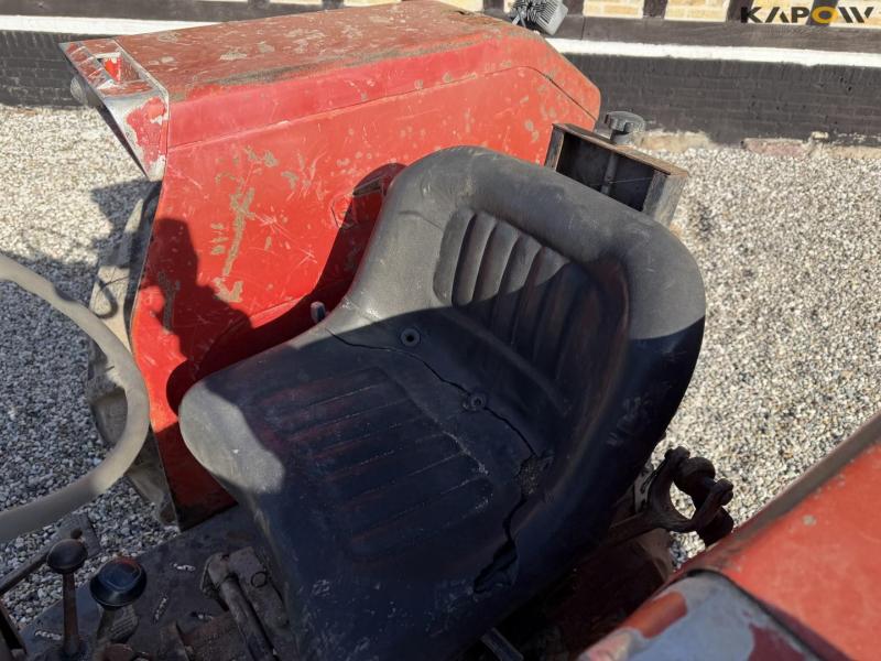 Massey Ferguson 165 Multi-Power tractor 13