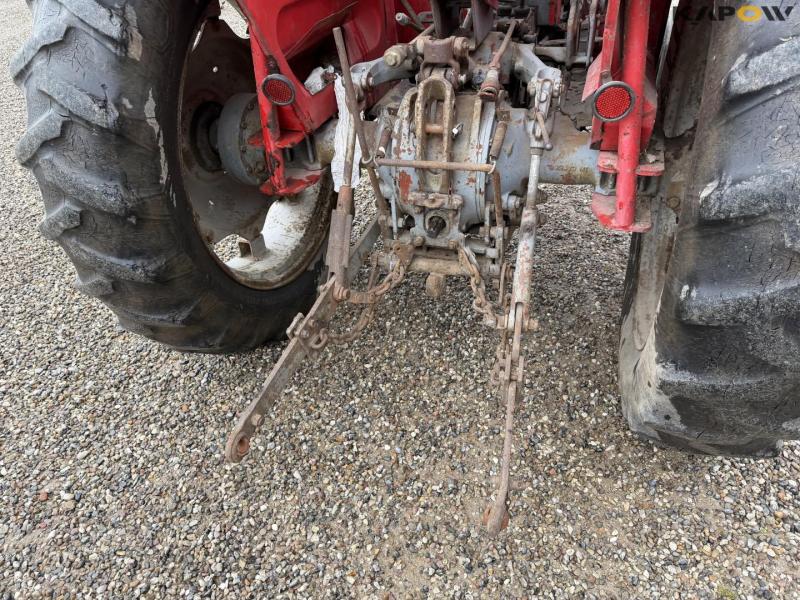 Massey Ferguson 175S multi power tractor 25