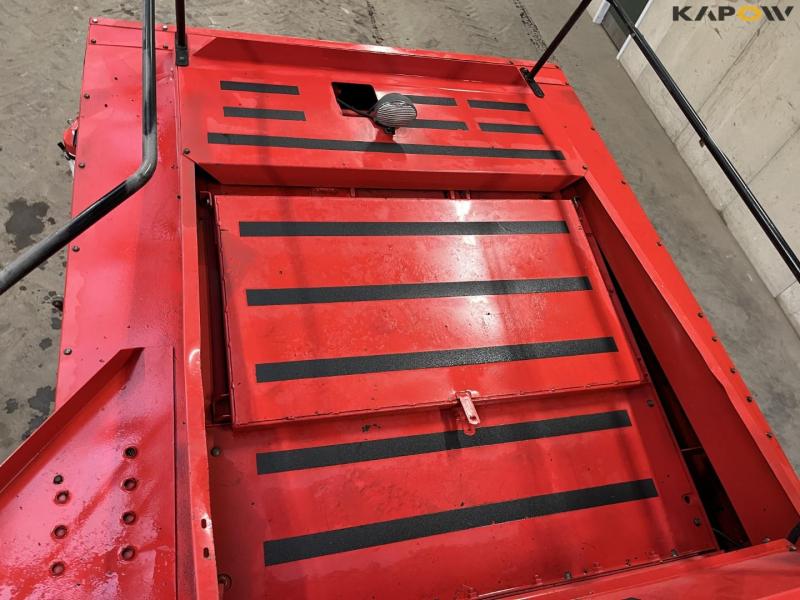 Massey Ferguson 190 big baler 53