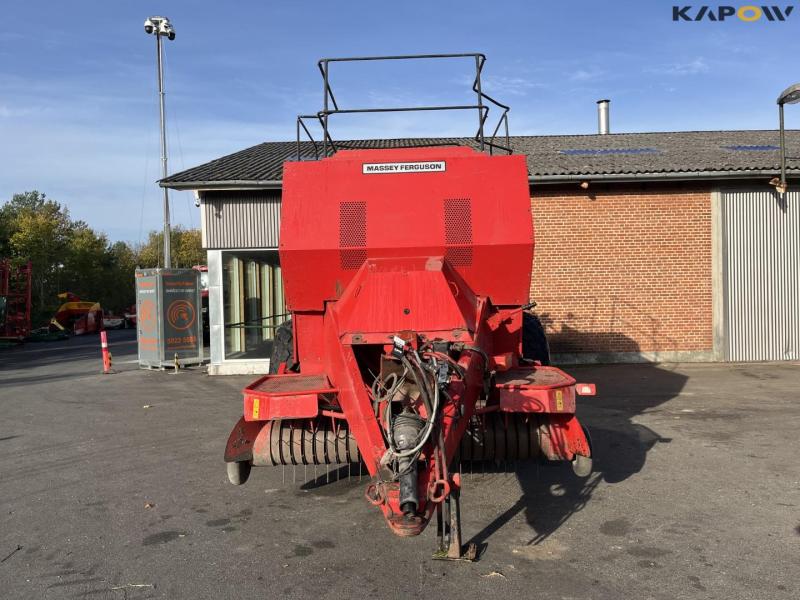 Massey Ferguson 190 big baler 2