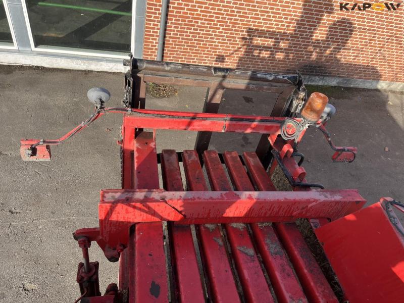 Massey Ferguson 190 big baler 45