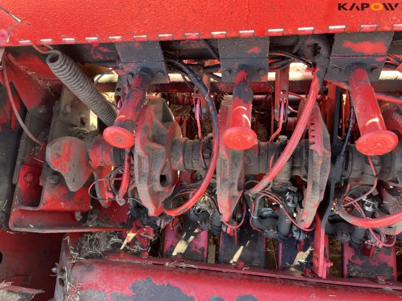 Massey Ferguson 190 big baler 47