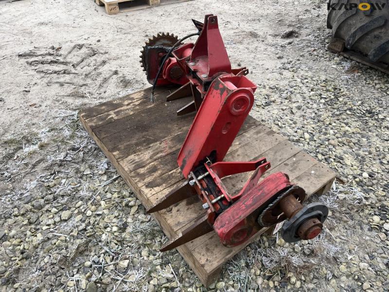 Massey Ferguson 190 crankshaft 1