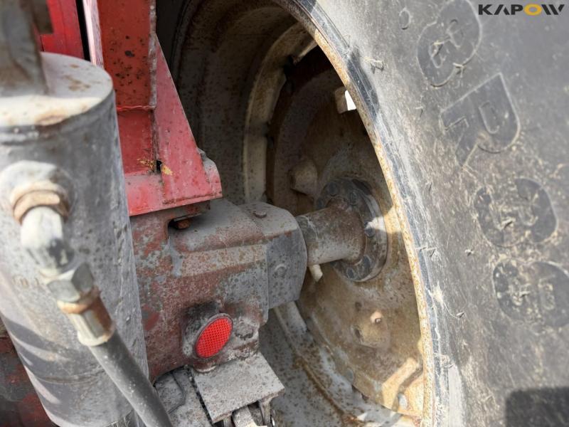 Massey Ferguson 2725 electronic tractor 30