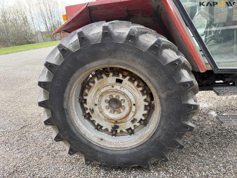Massey Ferguson 2725 electronic tractor 63