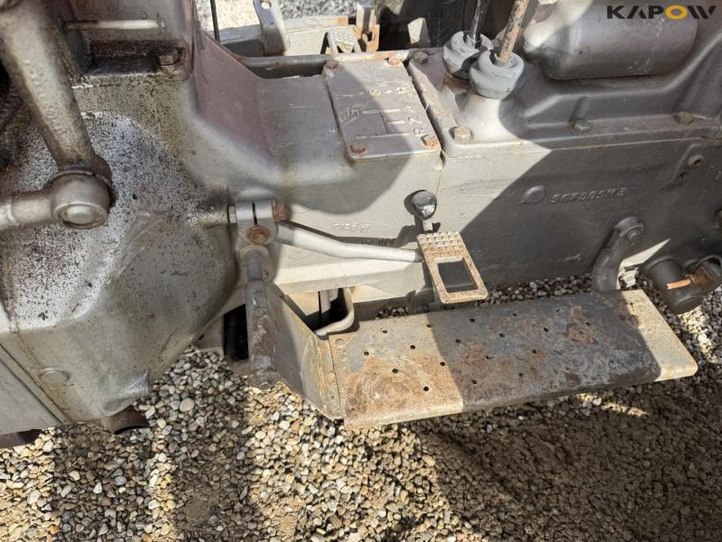 Massey Ferguson 30 tractor 29