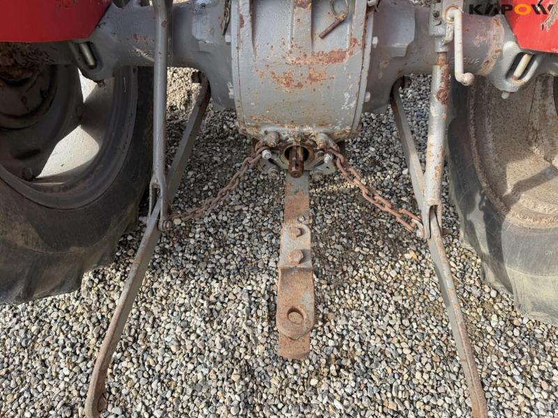 Massey Ferguson 35 tractor 32