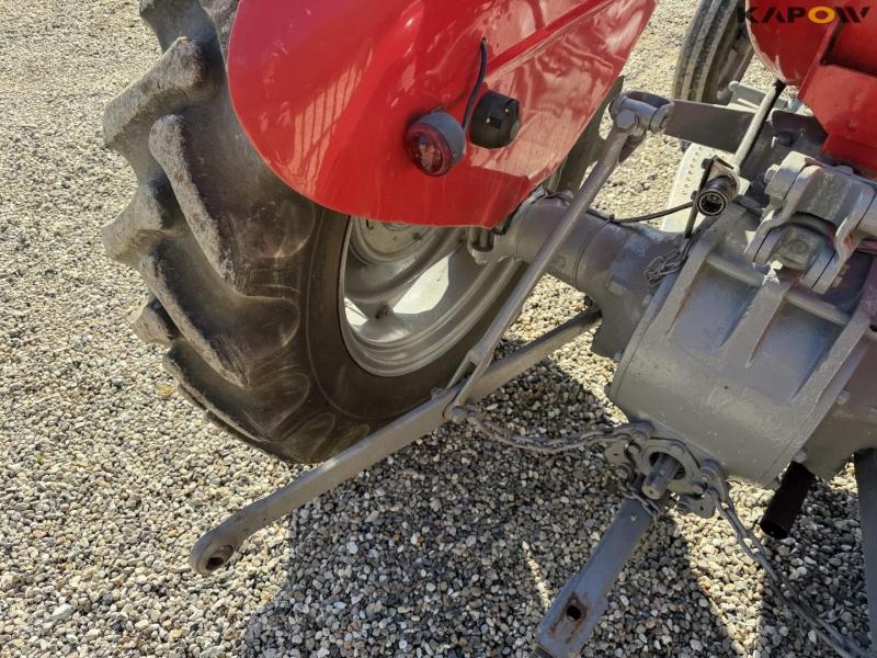 Massey Ferguson 35 tractor 27