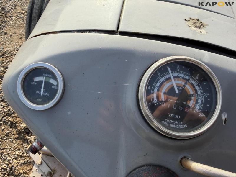 Massey Ferguson 35 tractor 25