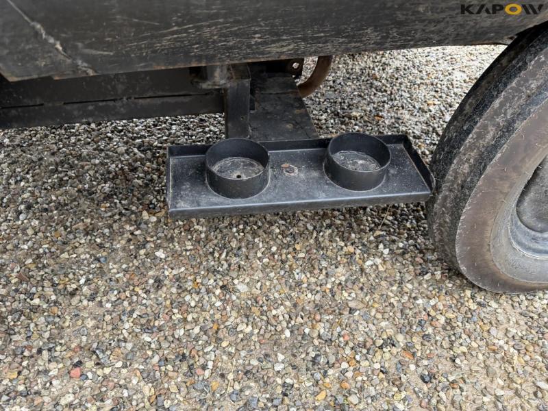 Massey Ferguson 35 tractor 38