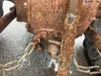 Massey Ferguson 35 tractor 23