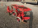 Massey Ferguson 46 plow 8
