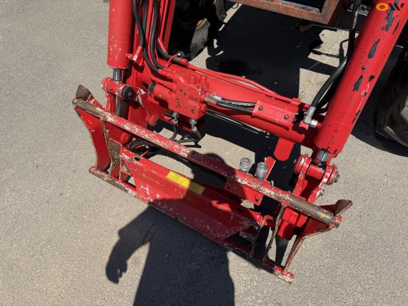 Massey Ferguson 5455 front loader tractor 15