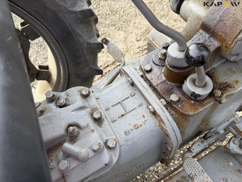 Massey Ferguson 65 tractor 21