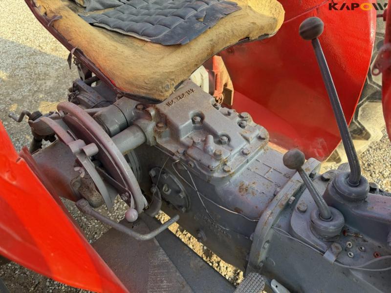 Massey Ferguson 65 tractor 26
