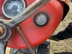 Massey Ferguson 65 tractor 32