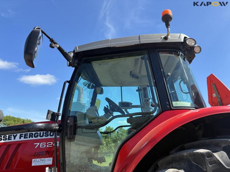 Massey Ferguson 7324 Dyna VT tractor 37