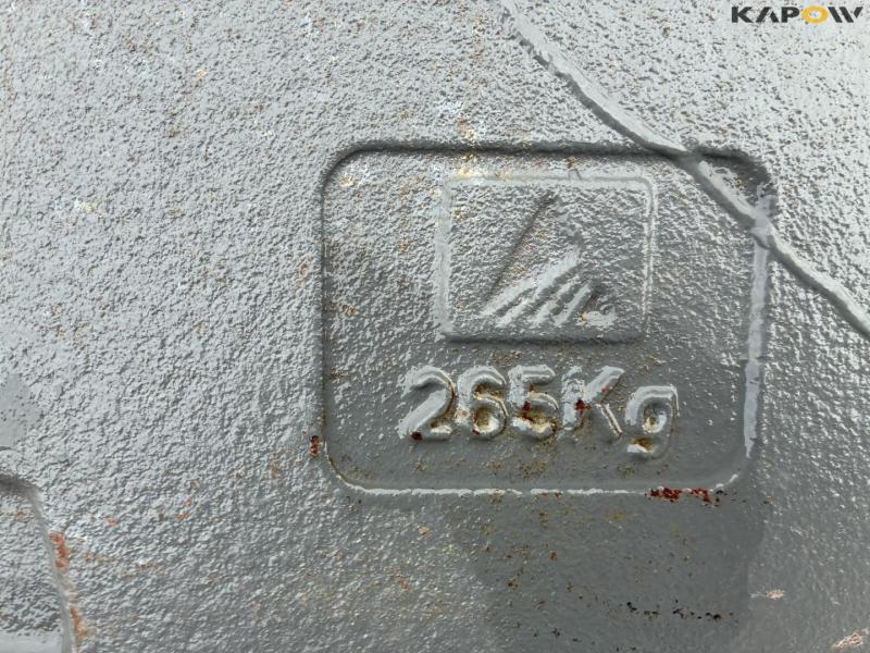 Massey Ferguson 7480 base weight 8