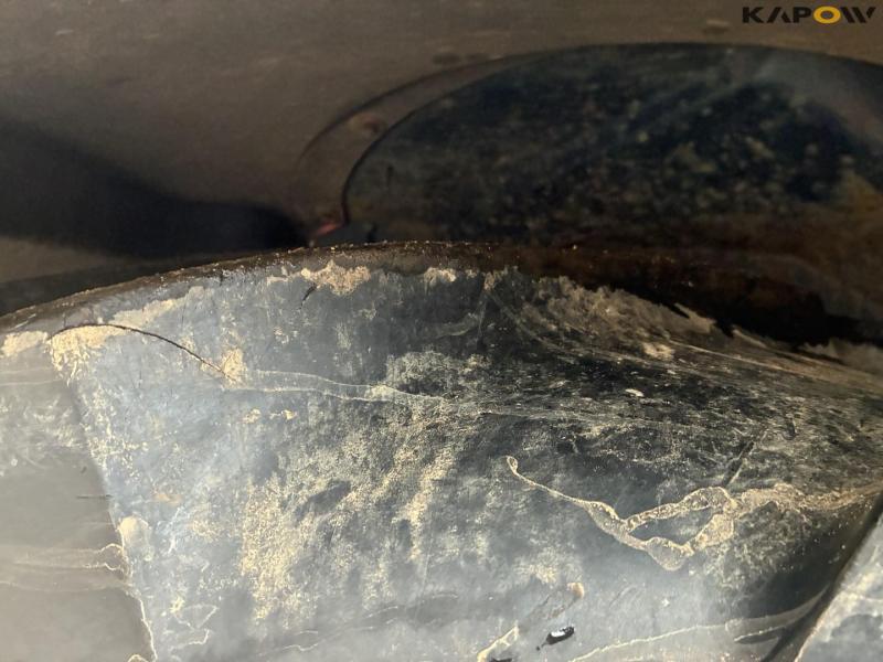 Massey Ferguson 7480 tractor 33