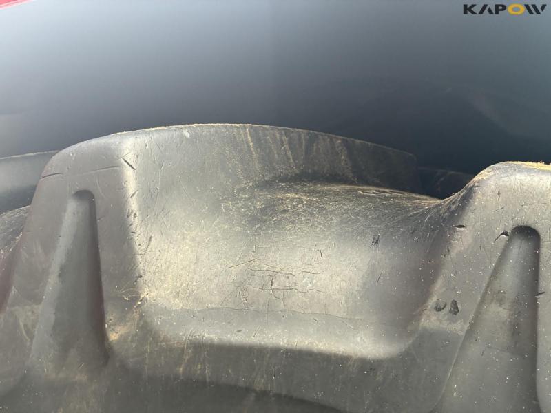 Massey Ferguson 7480 tractor 28