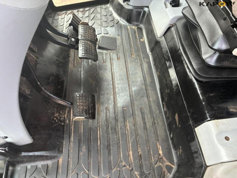 Massey Ferguson 7480 tractor 42