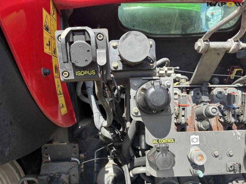 Massey Ferguson 7624 Dyna VT tractor 31