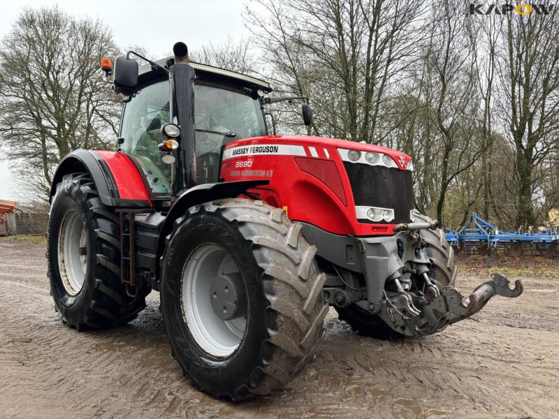 Massey Ferguson 8690 tractor. 3