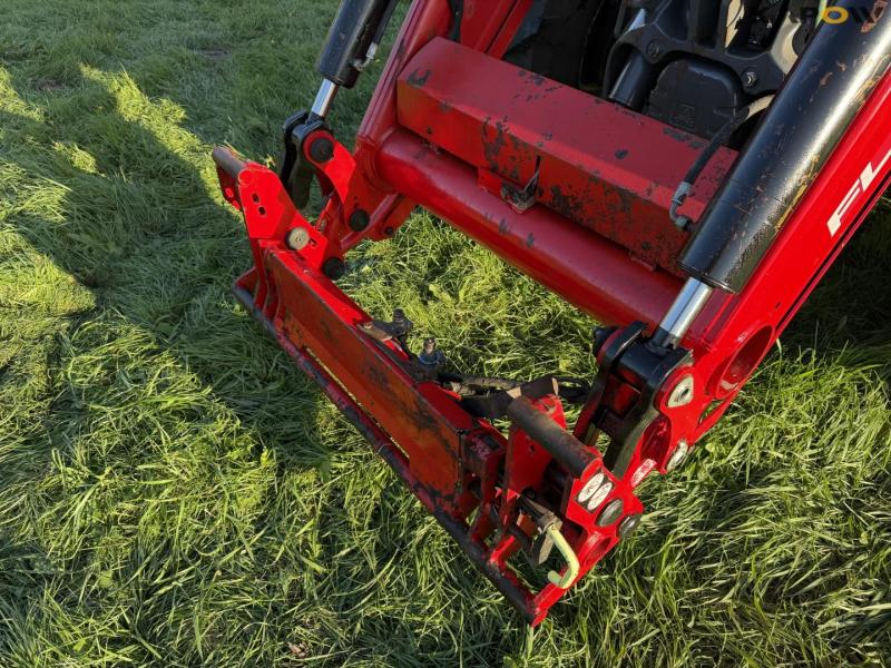 Massey Ferguson Mf 7718 tractor with front loader 24