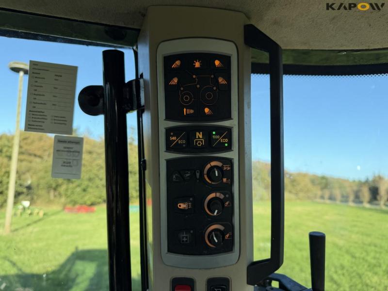 Massey Ferguson Mf 7718 tractor with front loader 64