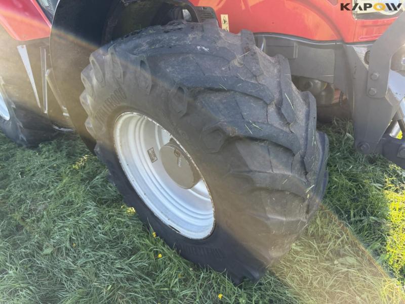 Massey Ferguson Mf 7718 tractor with front loader 78