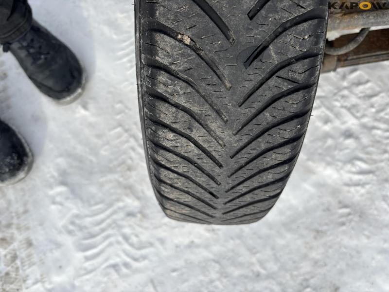 Melex electric car with platform 16