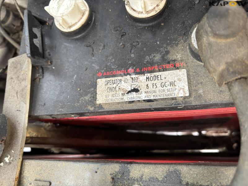 Melex electric car with platform 46