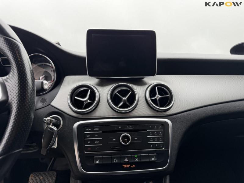 Mercedes-Benz Cla 200 CDi passenger car 12