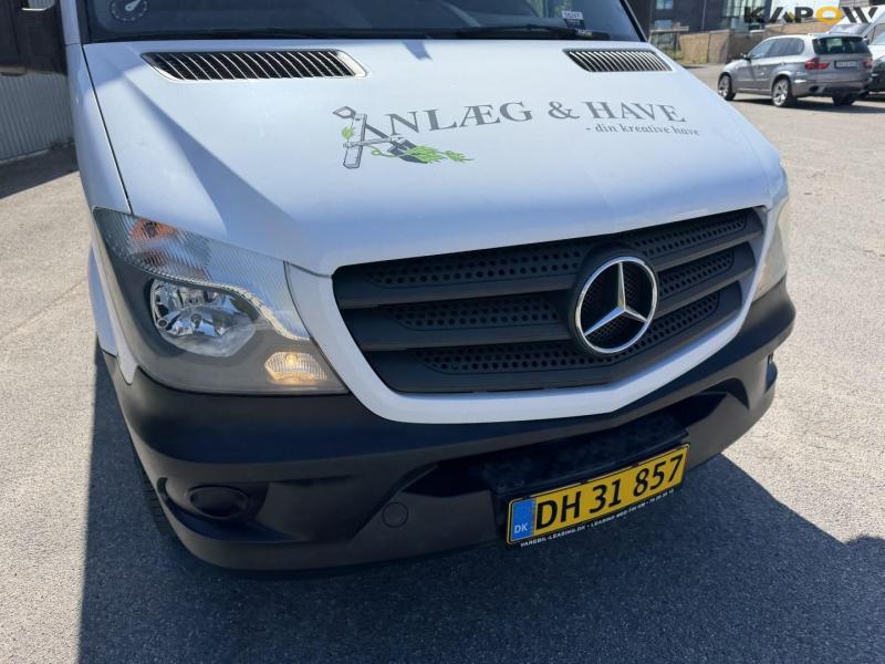 Mercedes-Benz Sprinter 216 Cdi van 12