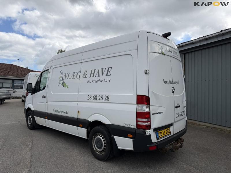 Mercedes-Benz Sprinter 216 Cdi van 7