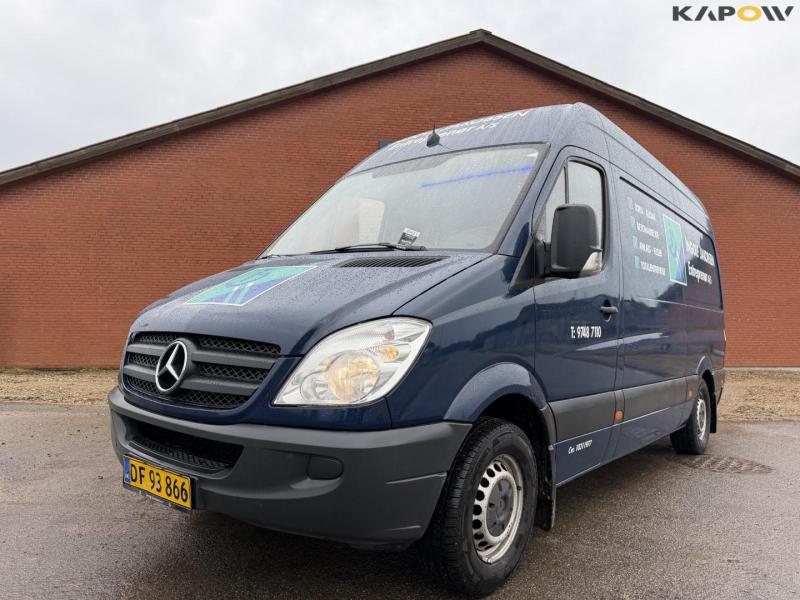Mercedes-Benz Sprinter 319 DCI van 1