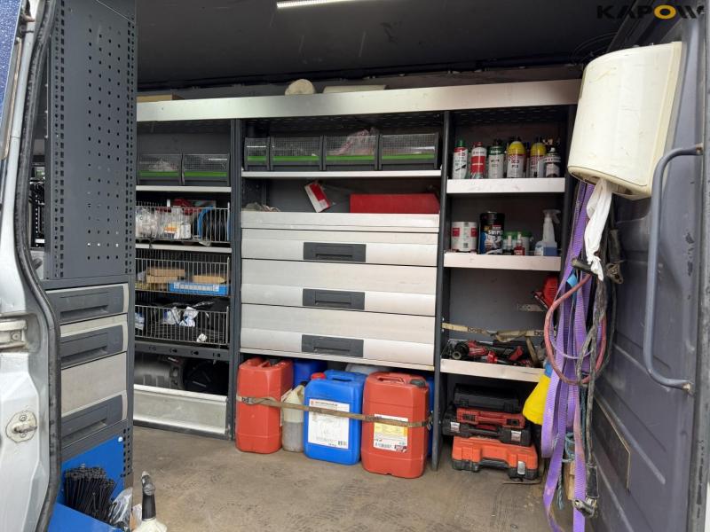 Mercedes-Benz Sprinter 319 DCI van 25