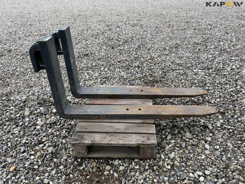 Merlo pallet forks 4
