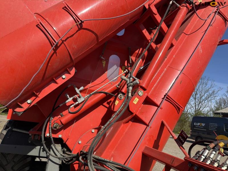 MI tip auger trolley 13