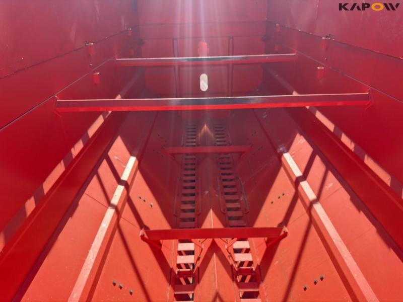 MI tip auger trolley 33