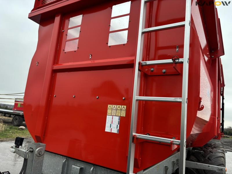 MI Tip SPC 18 tipper truck 17