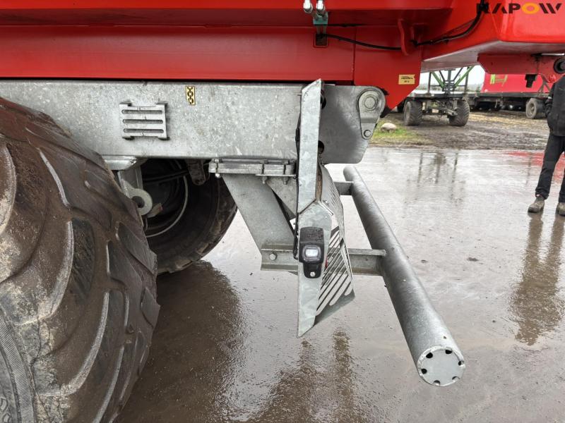 MI Tip SPC 18 tipper truck 41