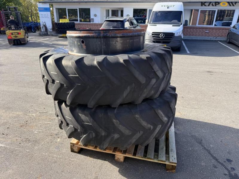 Michelin 18.4-38 twin wheels 5