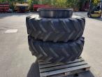 Michelin 18.4-38 twin wheels 4